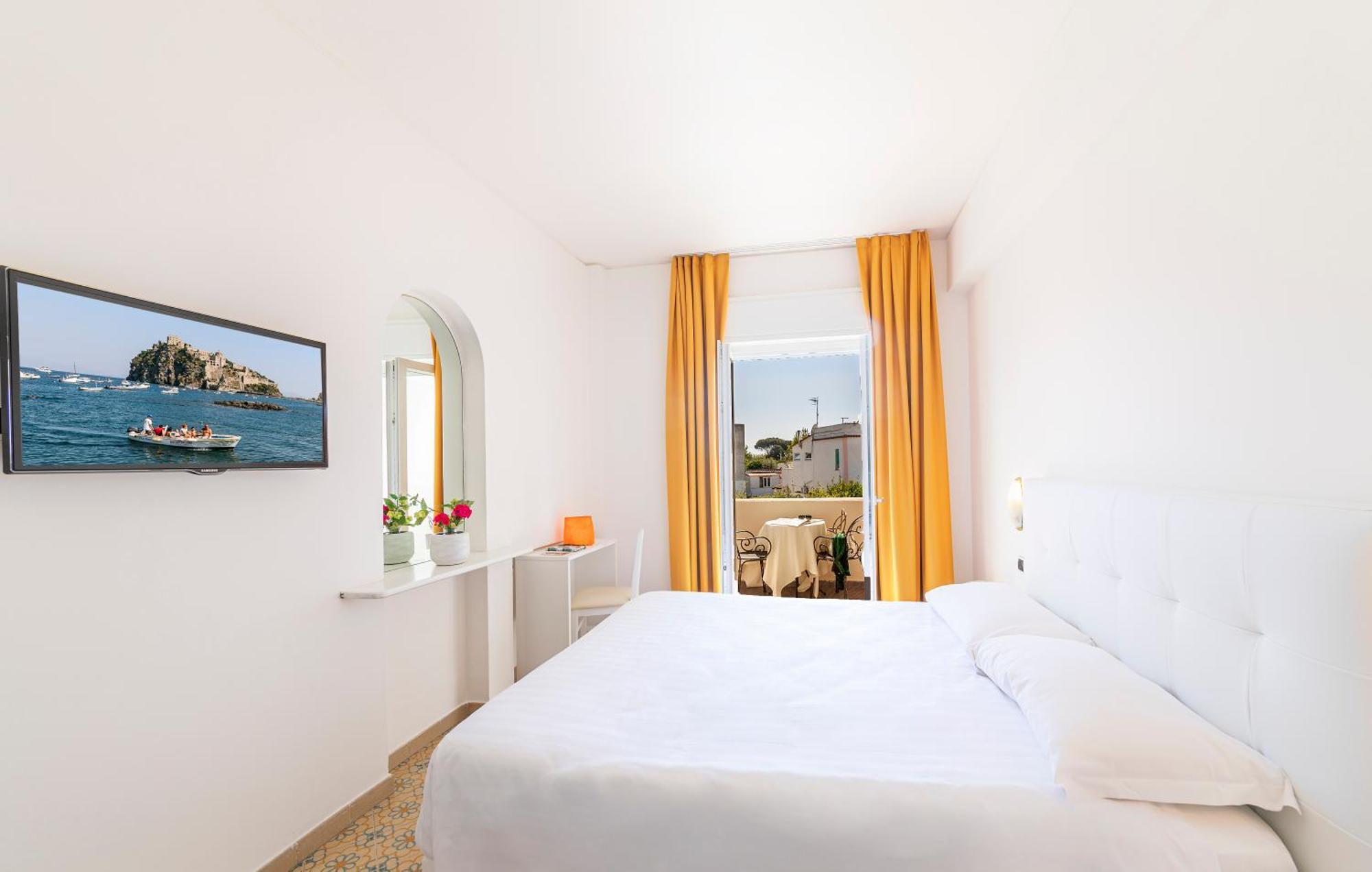 Le Canne Family Resort & Spa Forio  Room photo